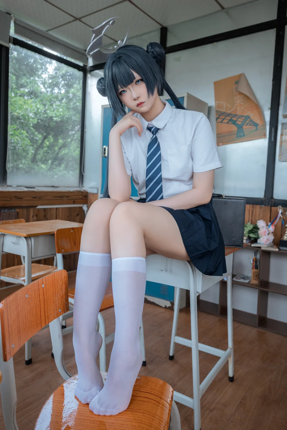 炸虾球耶呜_No_001_蔚蓝档案_妃咲_制服_44P_102MB tg@simisebaisi 【丝足阁】040.webp